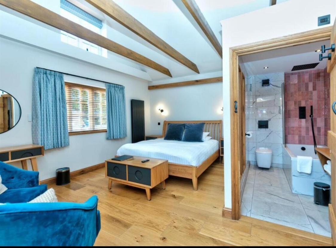 Sebastians Hotel ออสเวสตรี ภายนอก รูปภาพ